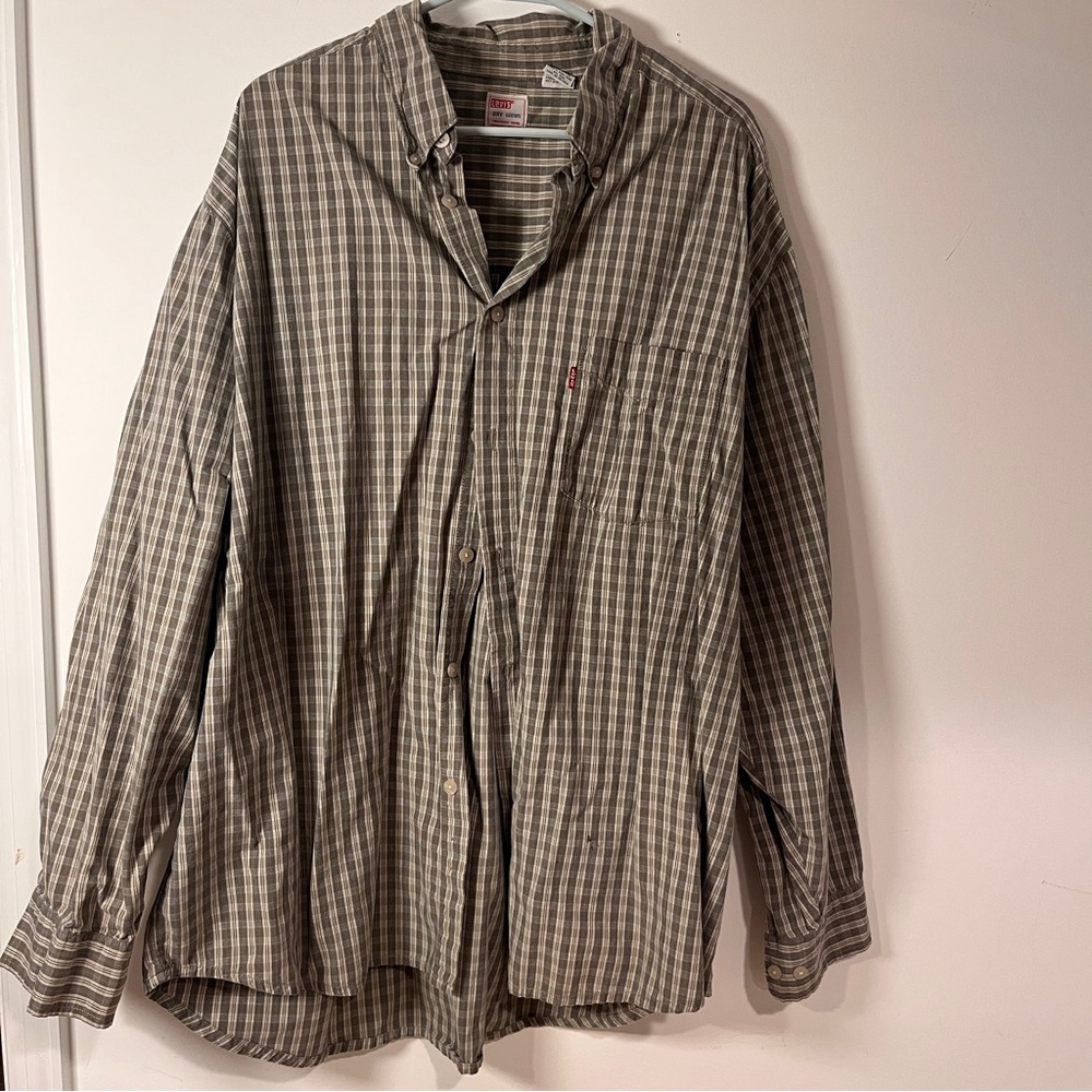90s Levi’s button up shirt “dry goods,” line men’s XL